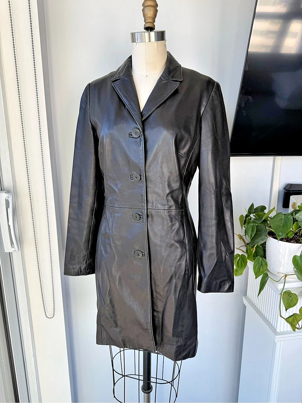 Vintage Danier Women's Leather Coat Size xs